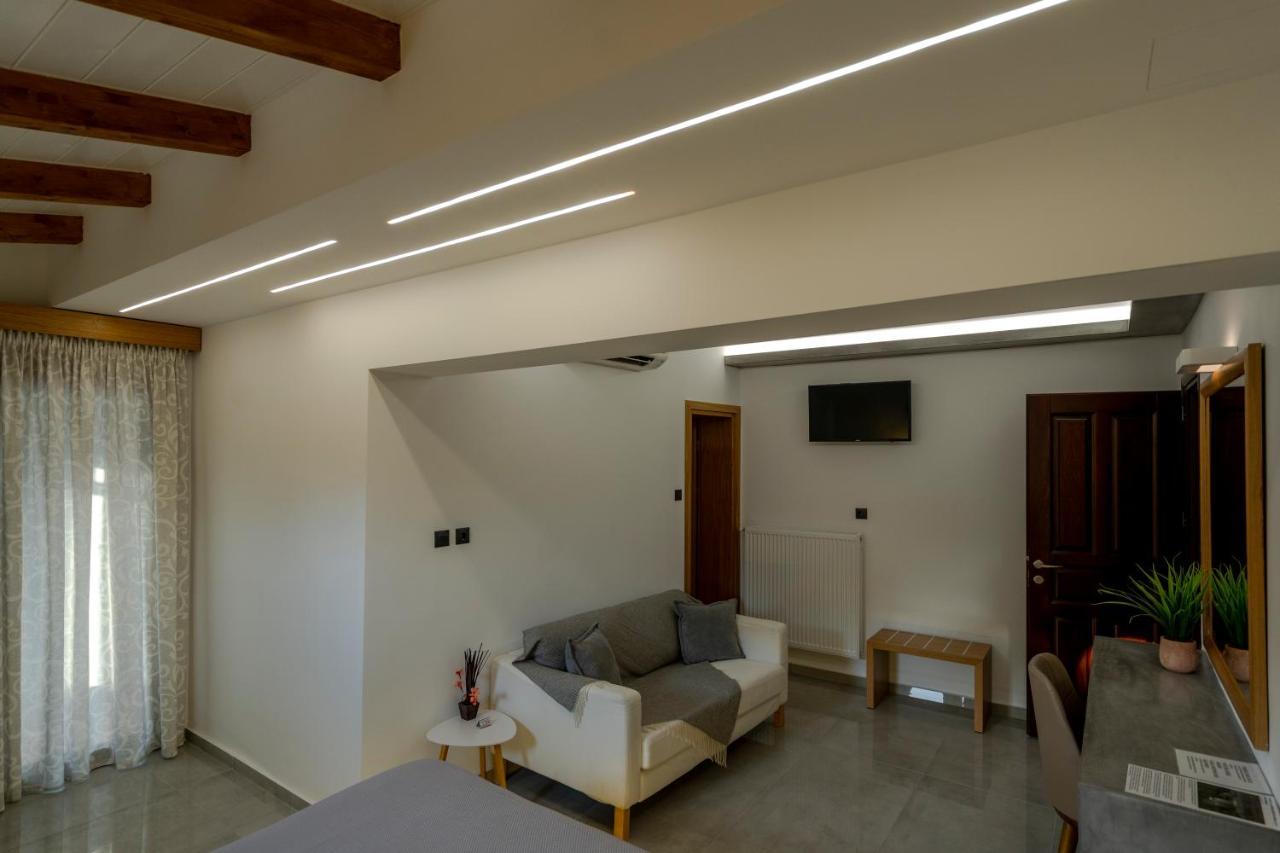 Hotel Meteora กาลัมปากา ภายนอก รูปภาพ