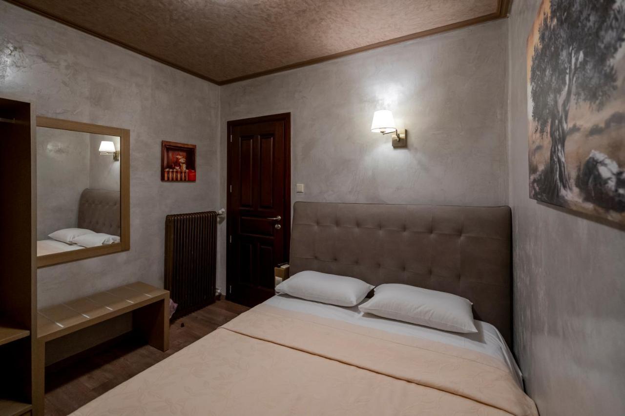 Hotel Meteora กาลัมปากา ภายนอก รูปภาพ
