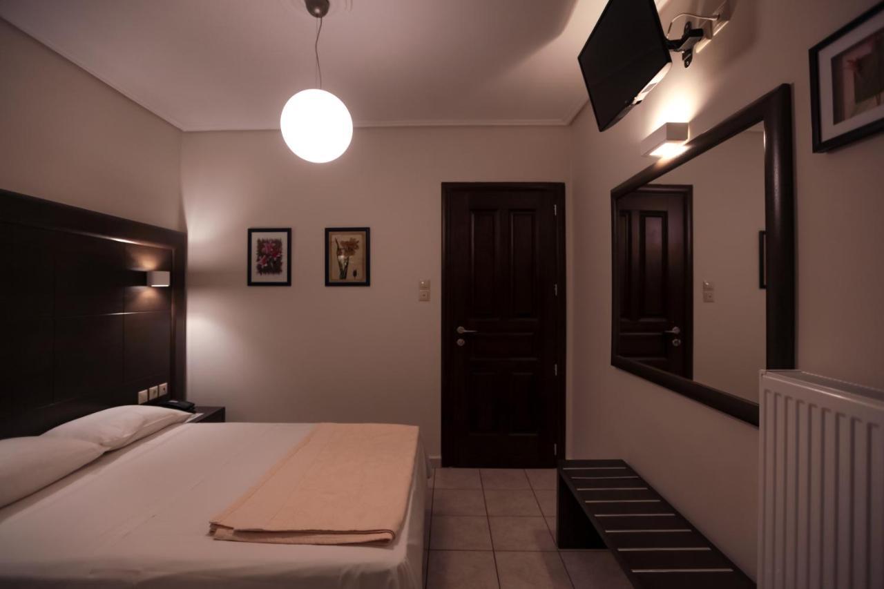 Hotel Meteora กาลัมปากา ภายนอก รูปภาพ