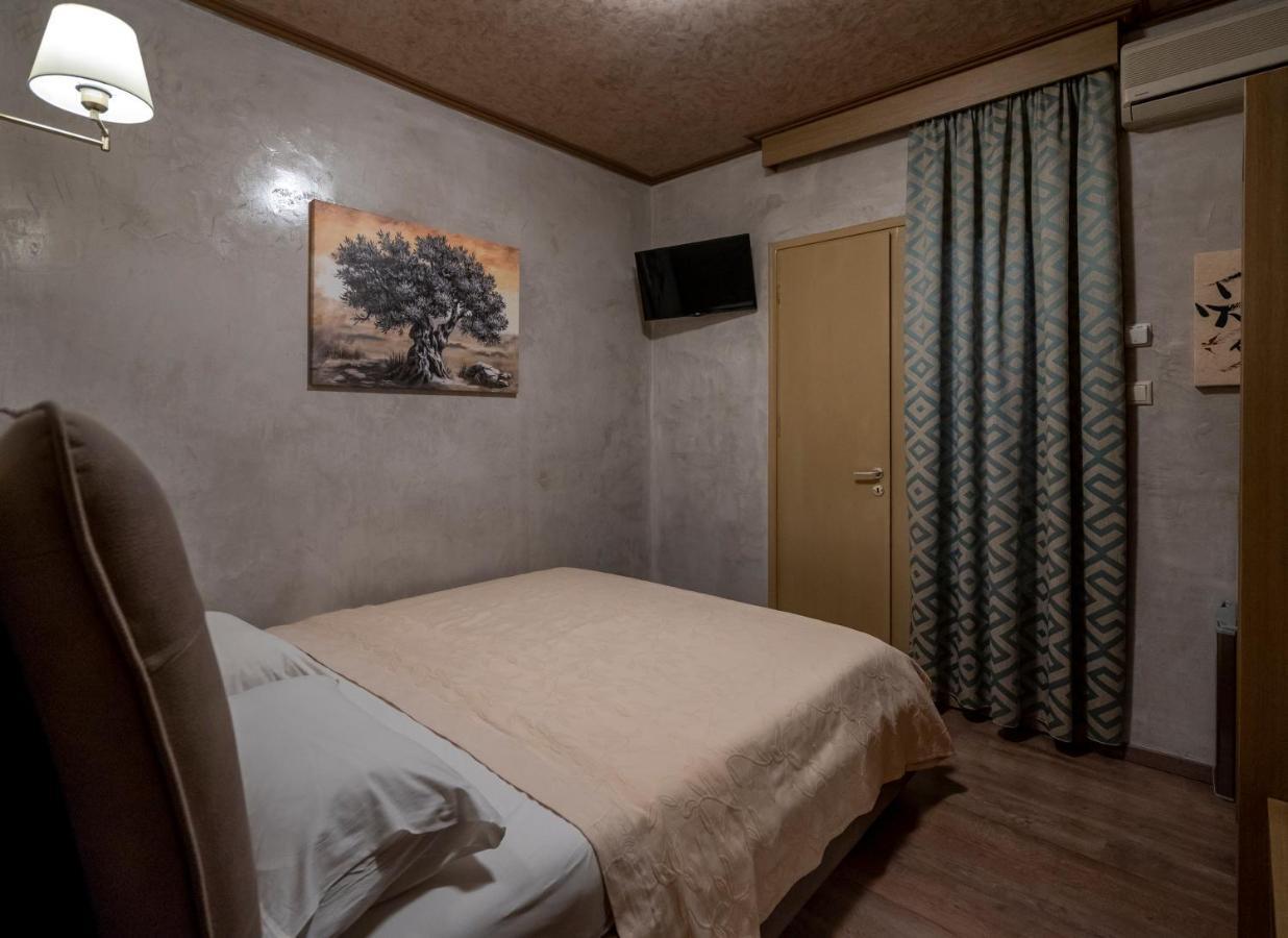 Hotel Meteora กาลัมปากา ภายนอก รูปภาพ