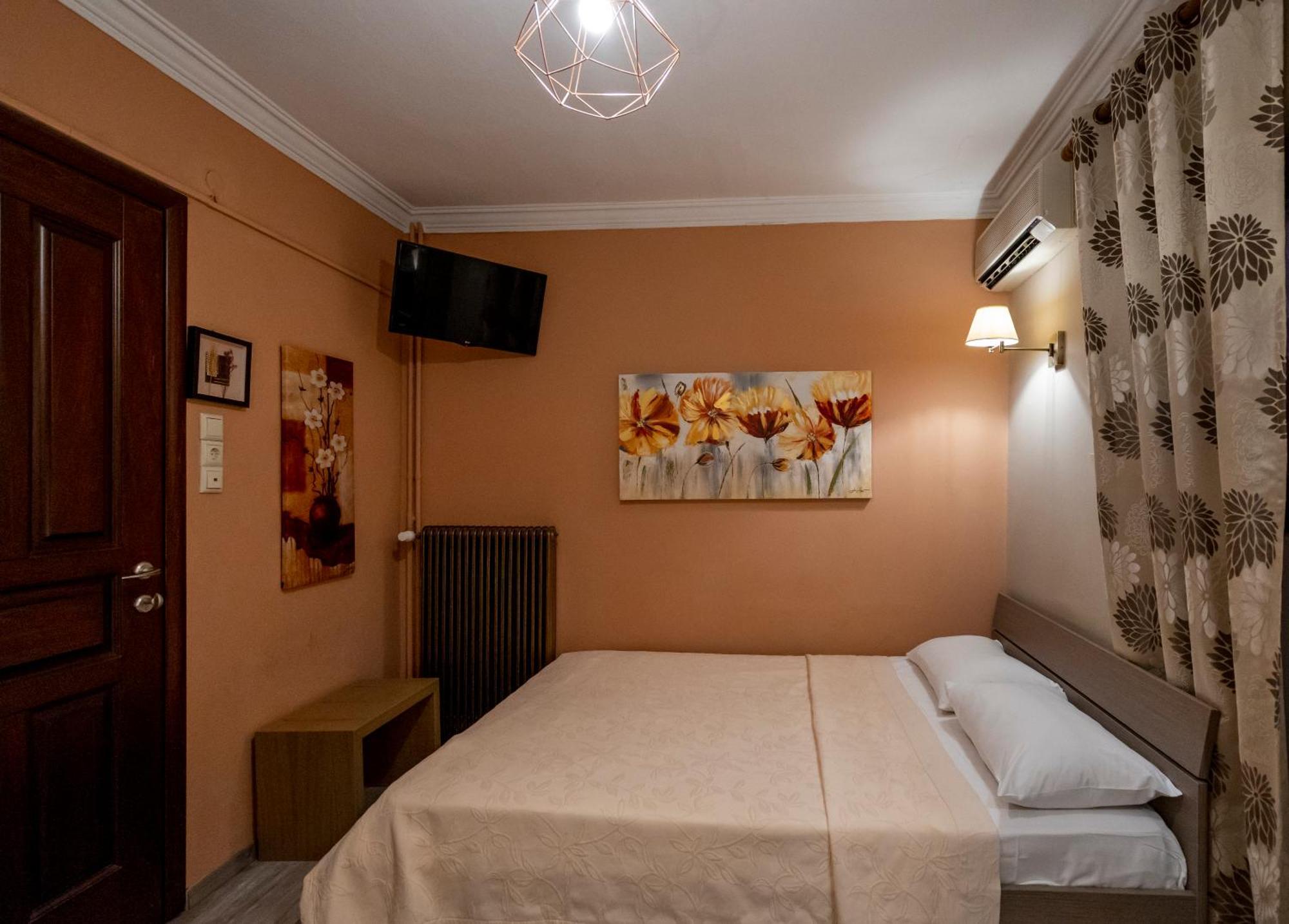 Hotel Meteora กาลัมปากา ห้อง รูปภาพ